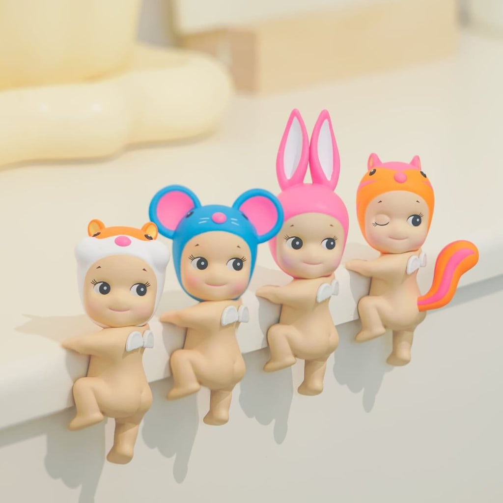 Sonny Angel Hippers Doll - Looking Back 20th Anniversary | Friends NYC
