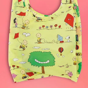 Standard Baggu Reusable Tote - Snoopy Kite Eating Tree