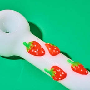 Strawberry Applique Hand Pipe Hand Pipe - Smoke Accessories
