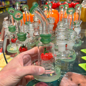 Tomato Bong / Rig / Friends Nyc Smoke Shop