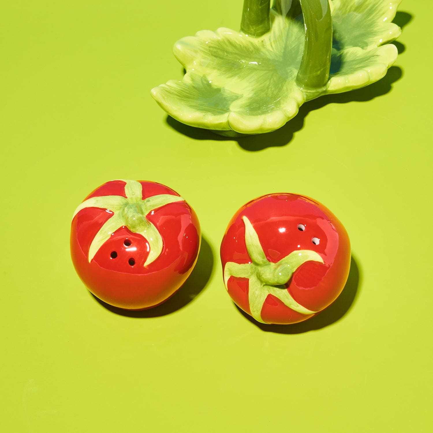 Tomato Salt and Pepper Shakers Boxed - Fake Food - Kitchen