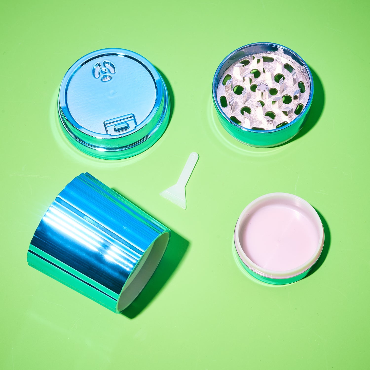 Trash can Grinder Blue | Novelty Herb | Friends Nyc