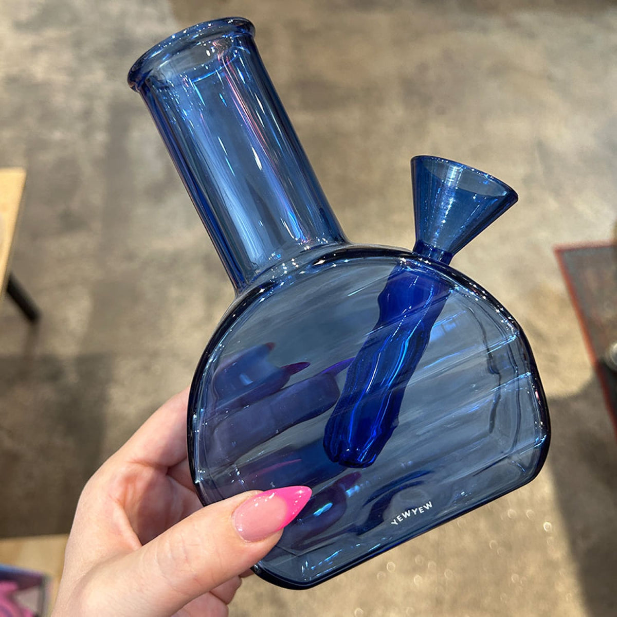 Wavy Mini Glass Bong Aesthetic Bong - Beaker - Boxed - Mini