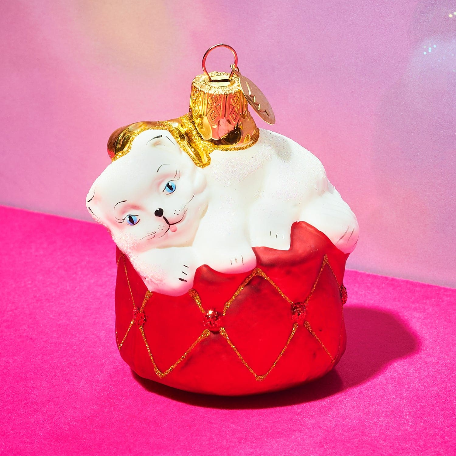 White Cat In a Basket Ornament Bff Gifts - Lover - Cat