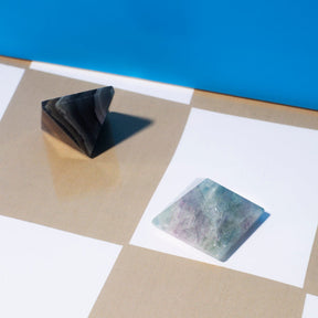 Fluorite Pyramid Small Crystal - Shoppe - Getreal