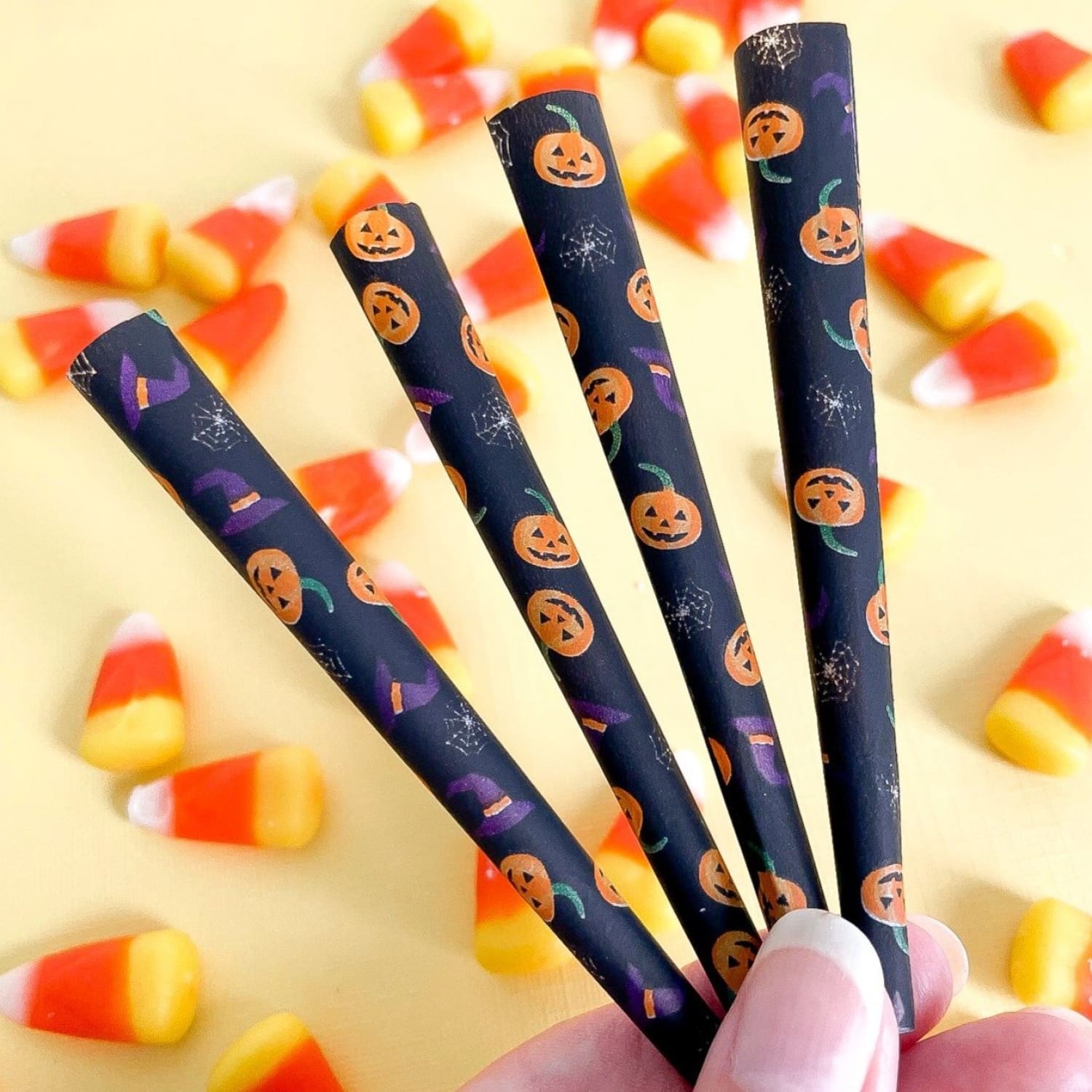 Printed Cones 8 Pack Halloween Cannaaugust - Groupbycolor - 