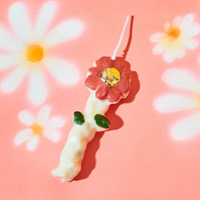 Pretty Petal Taper Candle Janiekorn