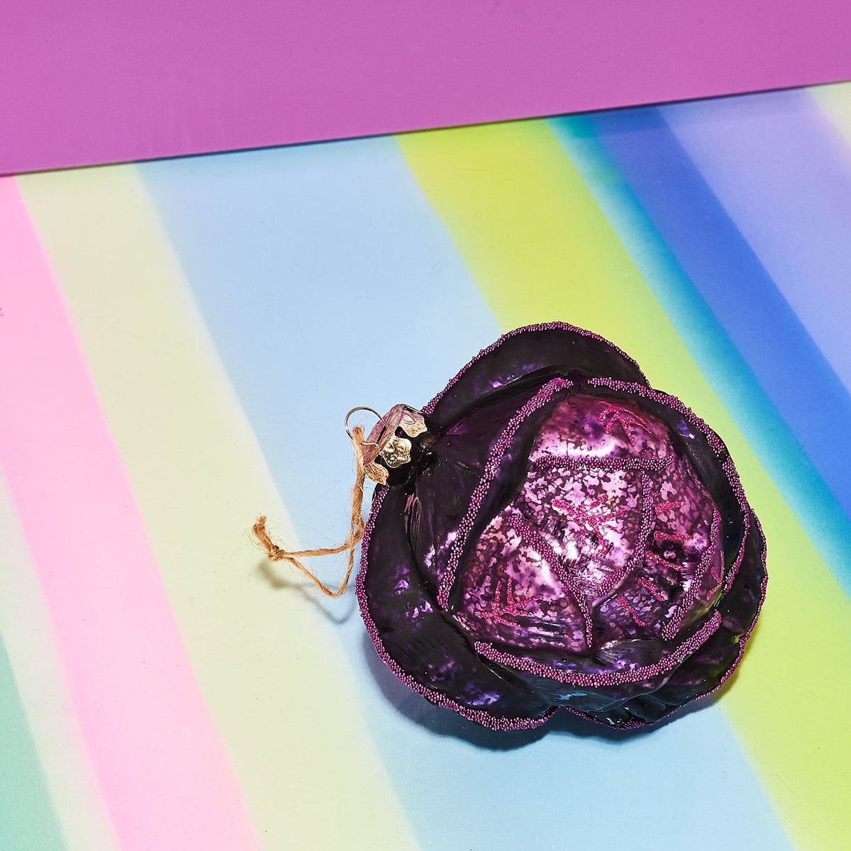 Purple Cabbage Ornament Go6687p 0722 - Holiday22 - 